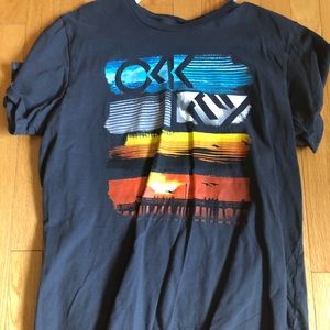Large Oakley shirt